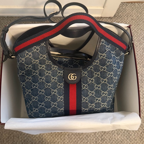 Gucci Handbags - Gucci Giglio Small Tote Bag